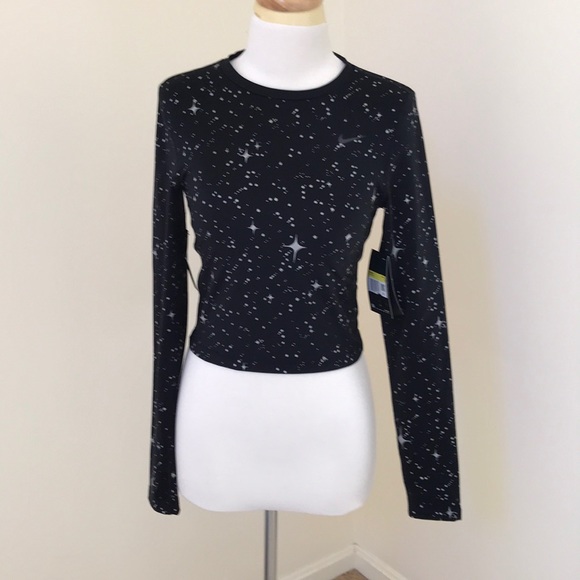 nike women's pro warm starry night cropped long sleeve shirt